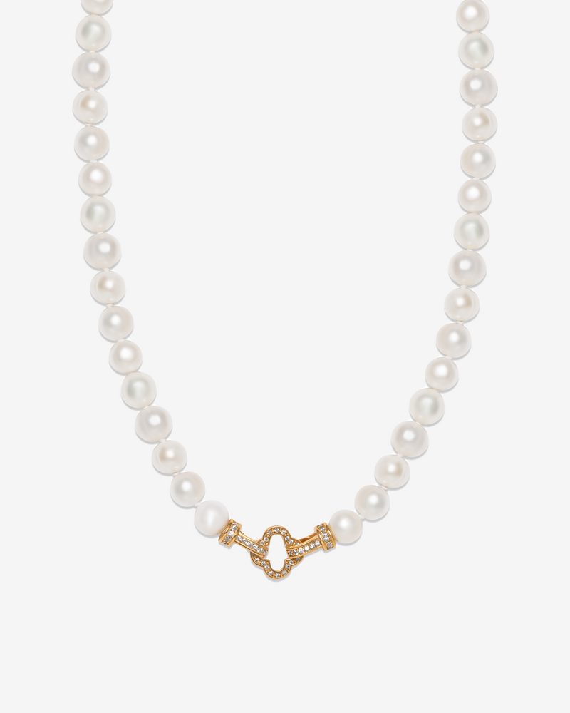 Lucky 4 Leaf Clover Charm Pearl Necklace