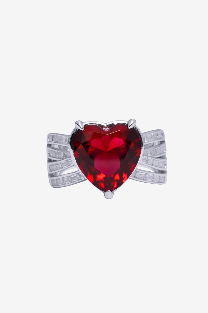 Big Gem Heart Dazzle Ring (Red Edition)