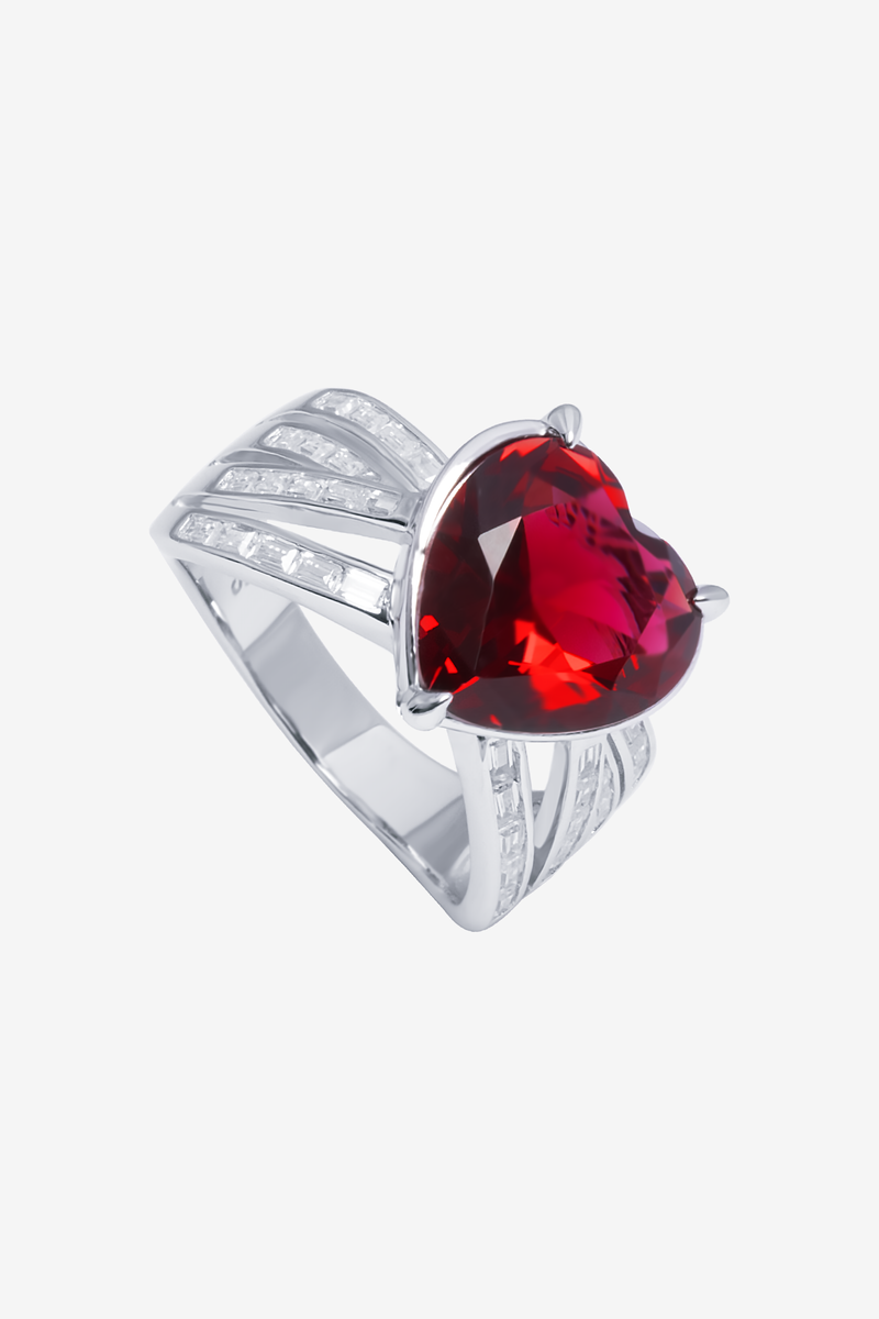 Big Gem Heart Dazzle Ring (Red Edition)