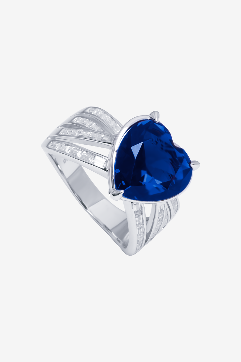 Big Gem Heart Dazzle Ring (Blue Edition)